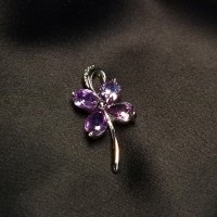 Clover Pendant