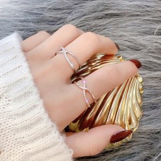 Criss Cross Ring